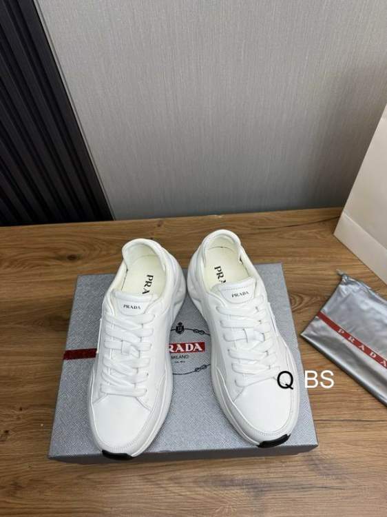 Picture of Prada Shoes _SKUPradasz38-45BS100819402